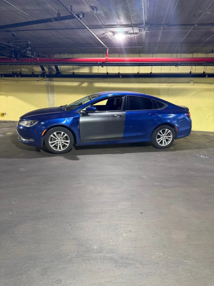 2015 Chrysler 200 - photo 3