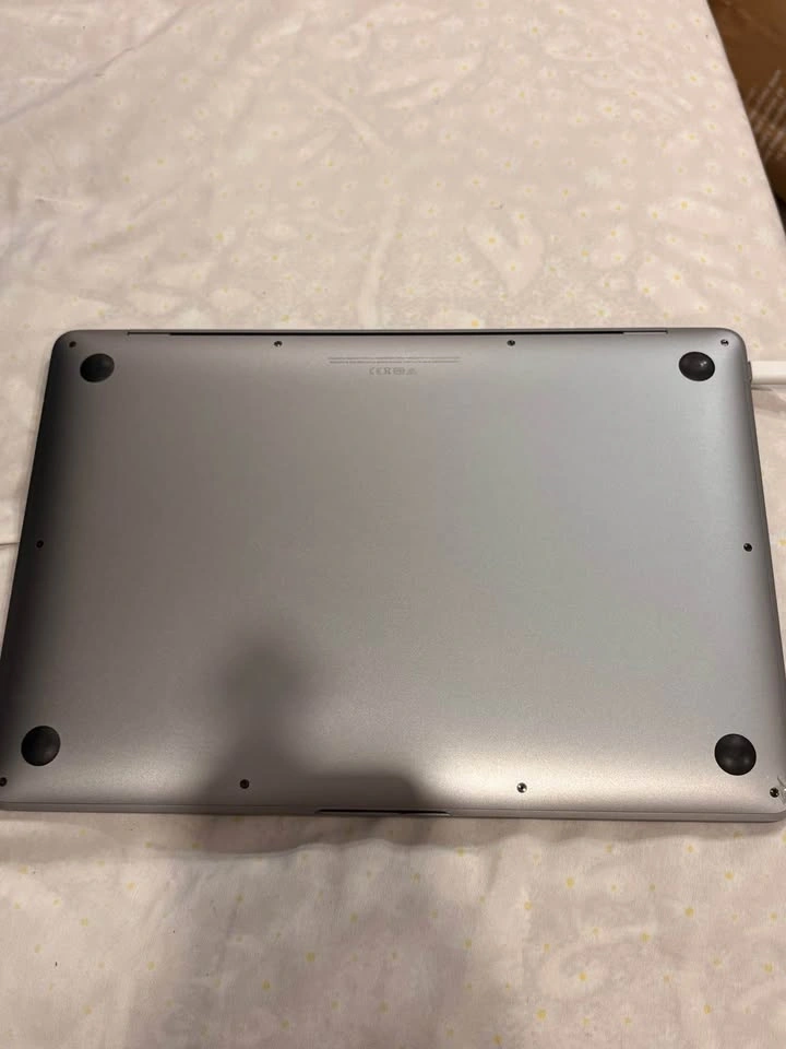 2020 Macbook Air - photo 3
