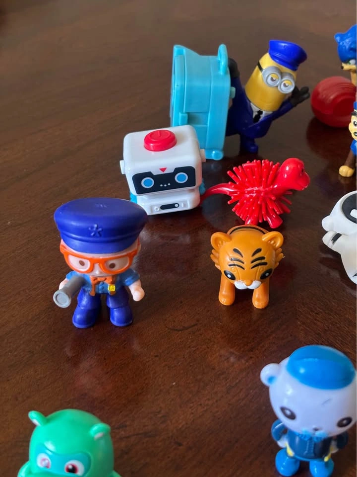 Assorted Toy Figure Lot paw patrol sonic minions - photo 3