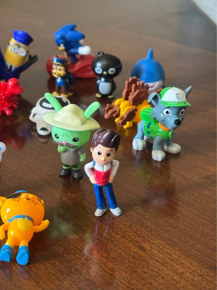 Assorted Toy Figure Lot paw patrol sonic minions - photo 5