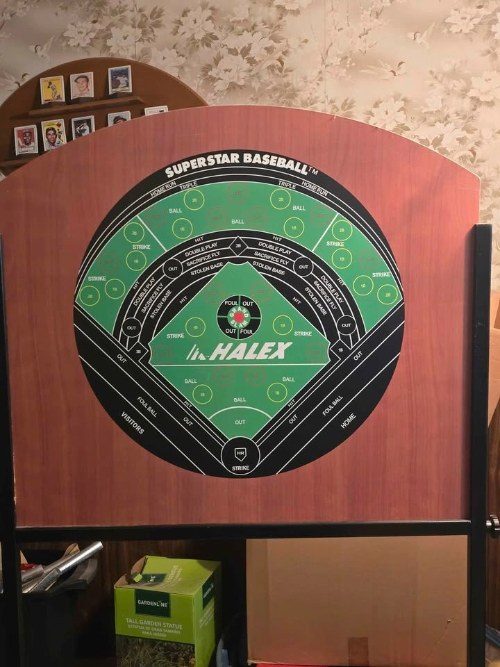 Spalding Power Glide Multi-Game Table and Electronic Dartboard - photo 5