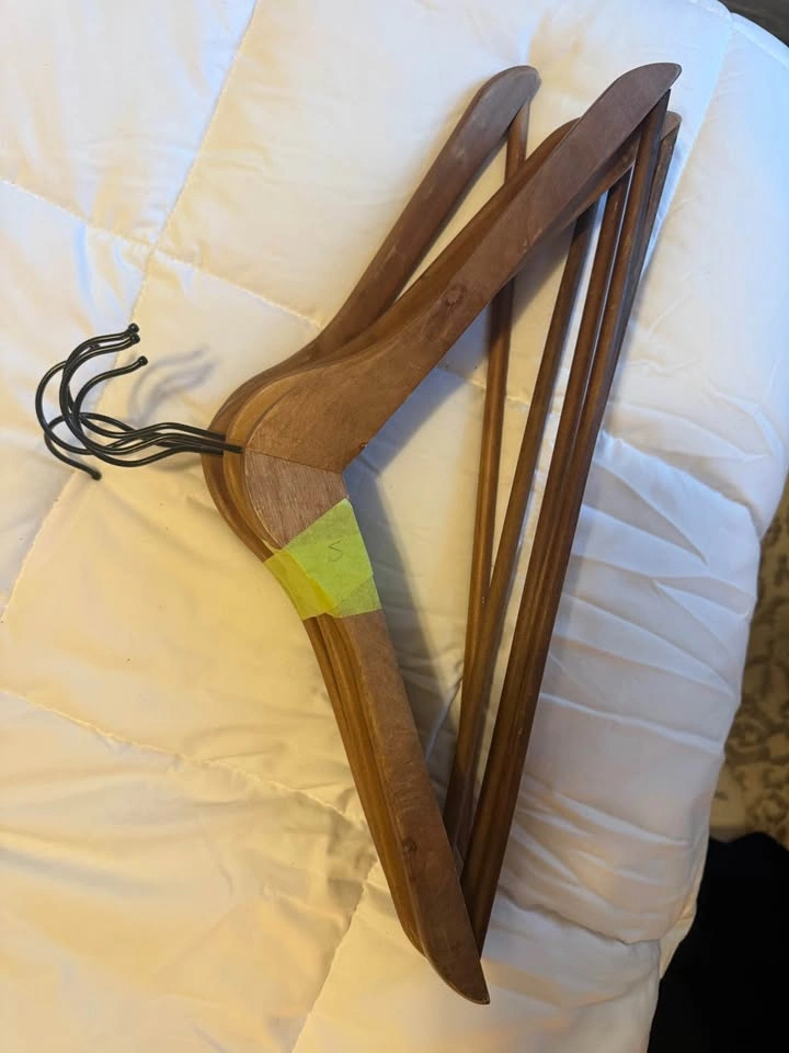 Hangers - photo 3