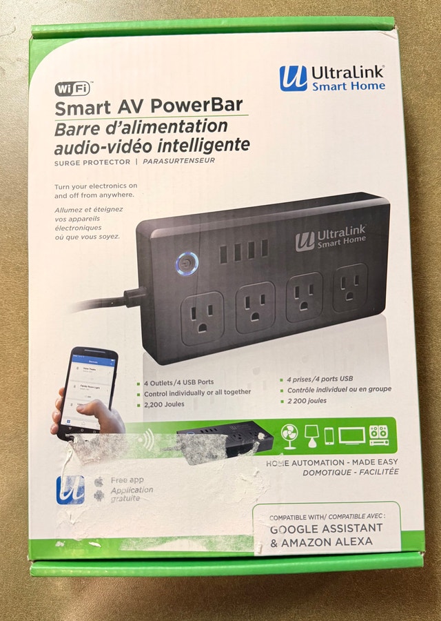 Smart AV Power Bar and Surge Protector w/ USB Ports