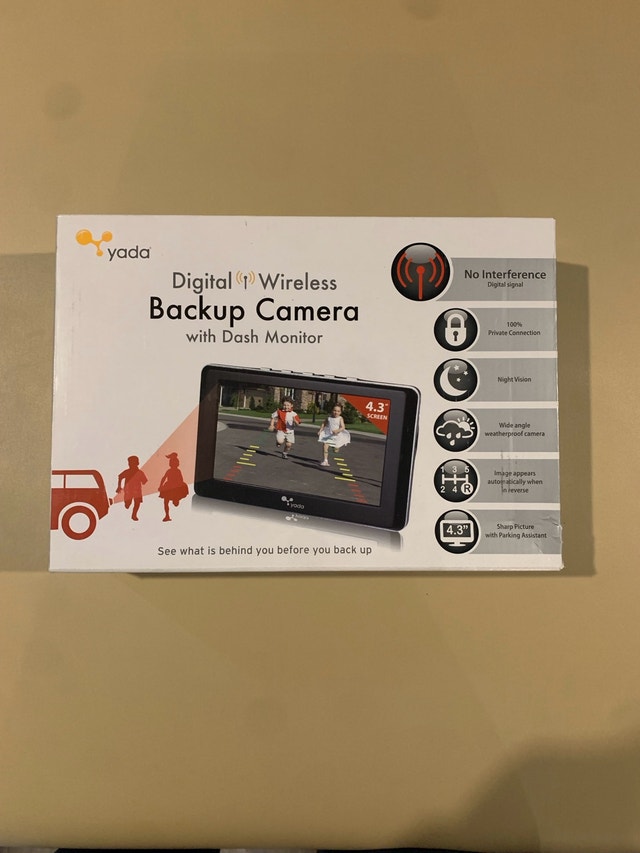 Yada Digital + Wireless Backup Camera w/ 4.3” Dash Monitor