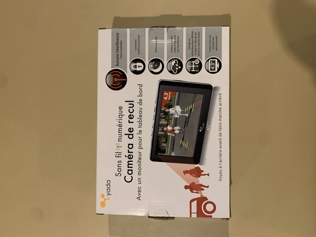 Yada Digital + Wireless Backup Camera w/ 4.3” Dash Monitor - photo 3
