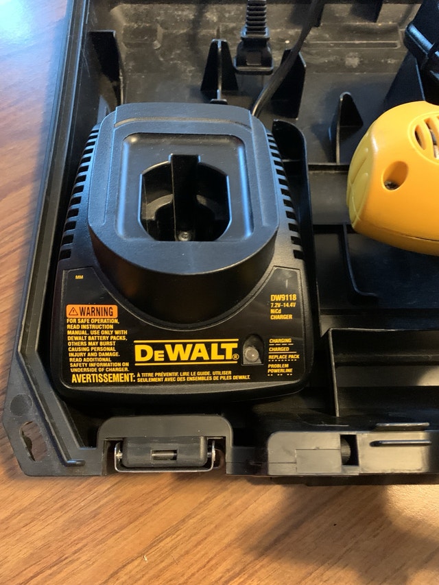 Dewalt DW953 Cordless Drill w/ Case - photo 2