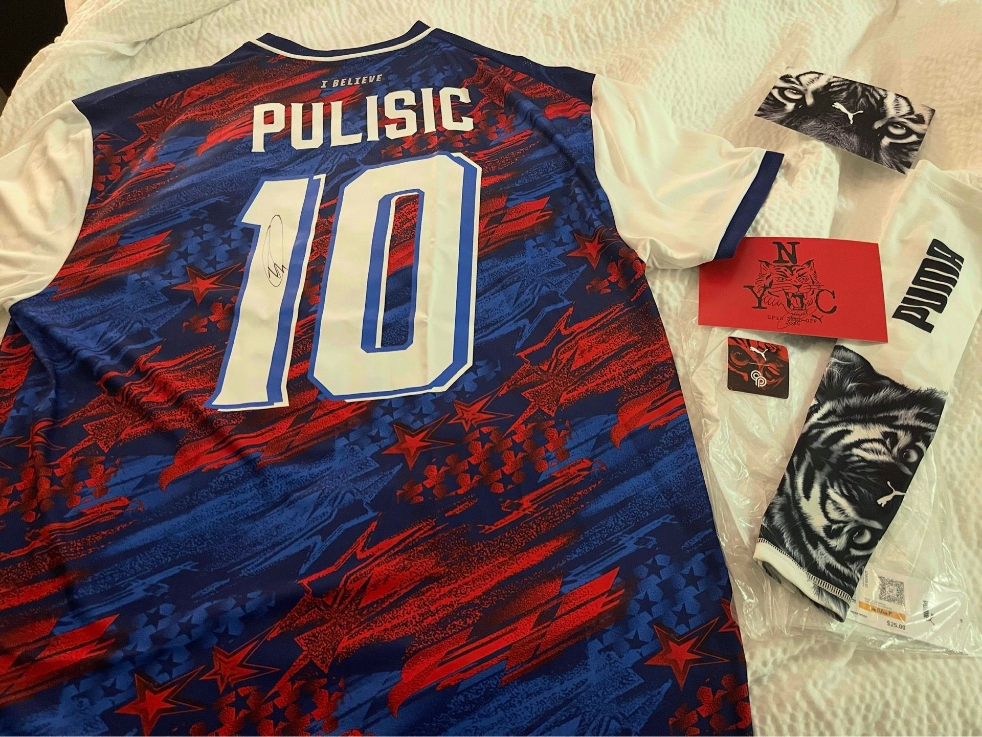 Christian Pulisic Signed 2026 USMNT Puma Jersey - Size Large