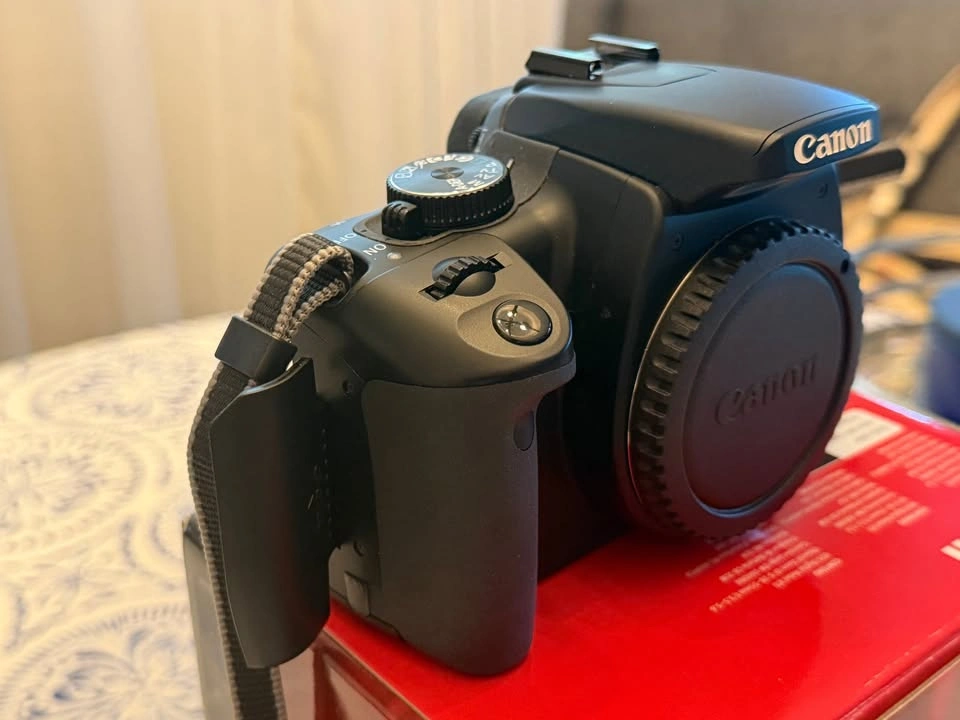 Canon EOS Rebel XTi DSLR Camera Kit - photo 3