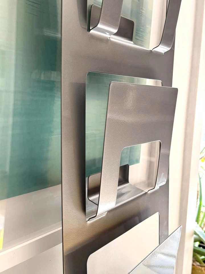 IKEA SPONTAN Metal Wall Magazine Rack / Mail Organizer - photo 5