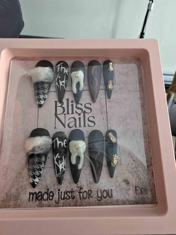 The Kids Inspired Press On Nails