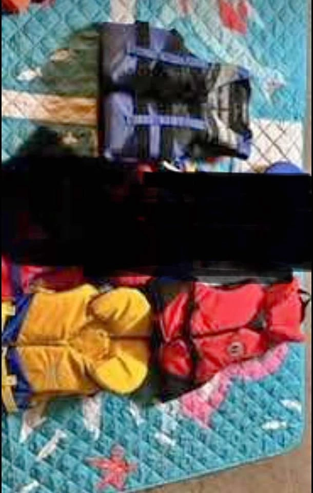 Children’s life jackets