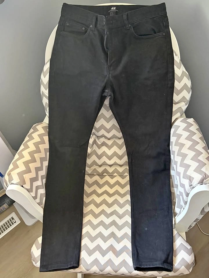 30/30 Men’s H&M Skinny Fit Black Jeans