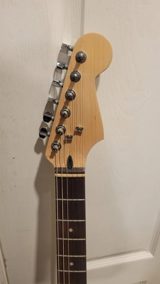 $200 Squier Stratocaster HSS Electric Guitar – Tobacco Burst - photo 4
