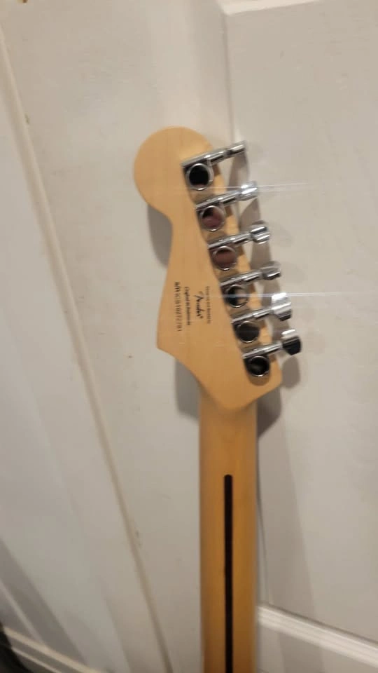$200 Squier Stratocaster HSS Electric Guitar – Tobacco Burst - photo 5