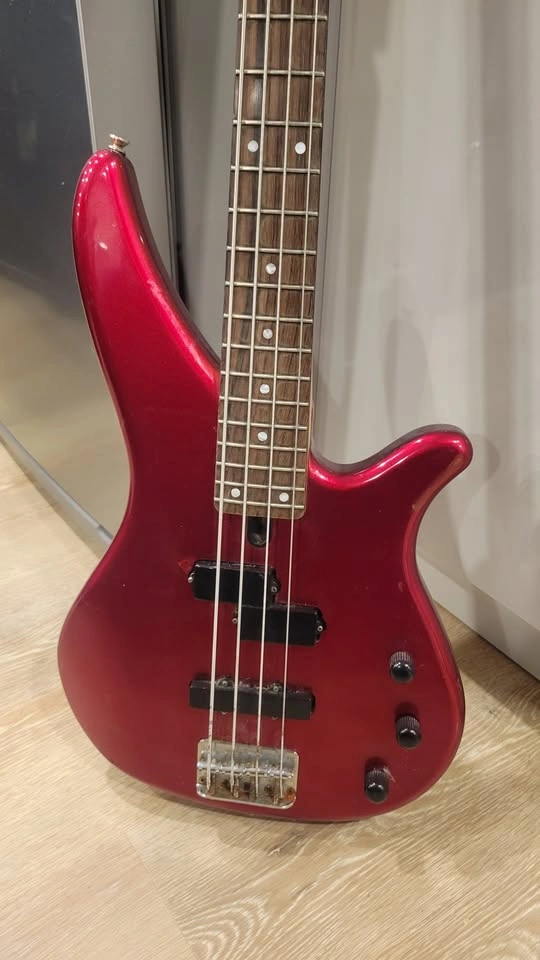 $270 Yamaha RBX270J 4-String Bass – Black - photo 4