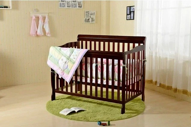 Concord Baby Crib + Bed