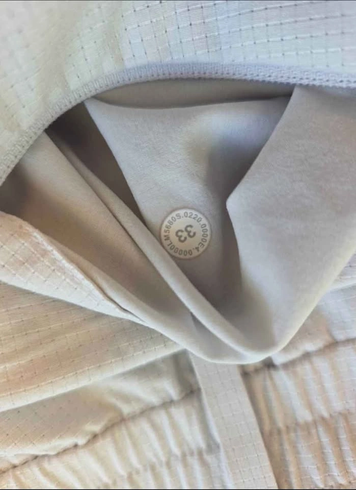 Lululemon White Commission Pant (Size 33) - photo 2