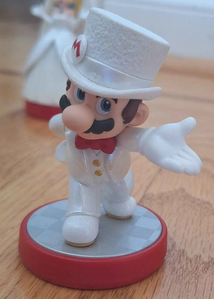 Super Mario Odyssey Amiibo - photo 3