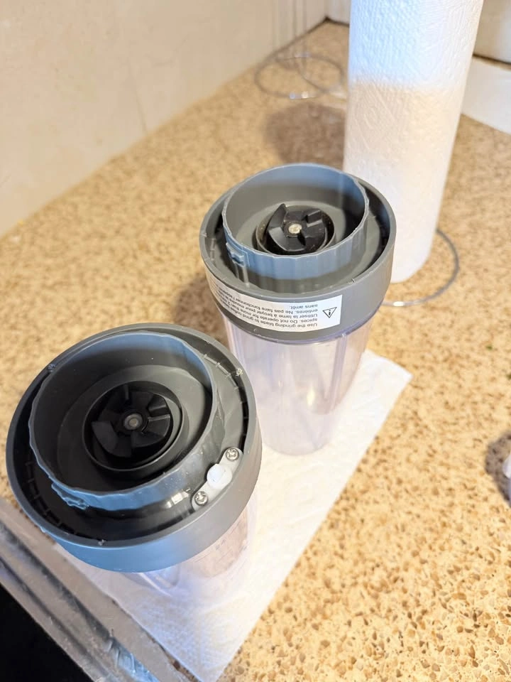 Starfrit Personal Blender Cups with Blade Attachments (Set of 2) - photo 3