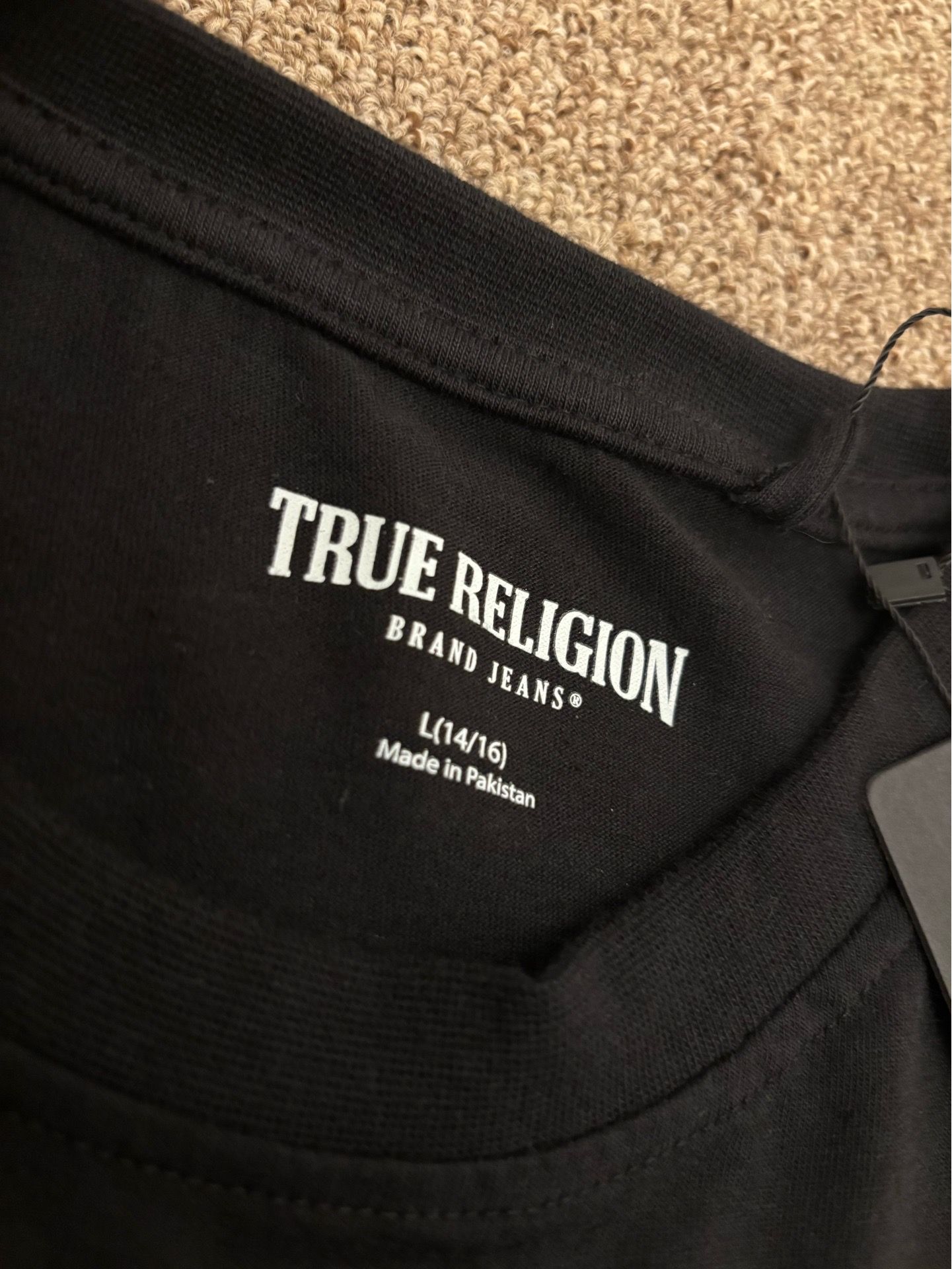 Kids true religion t shirt size large 14-16 - photo 3