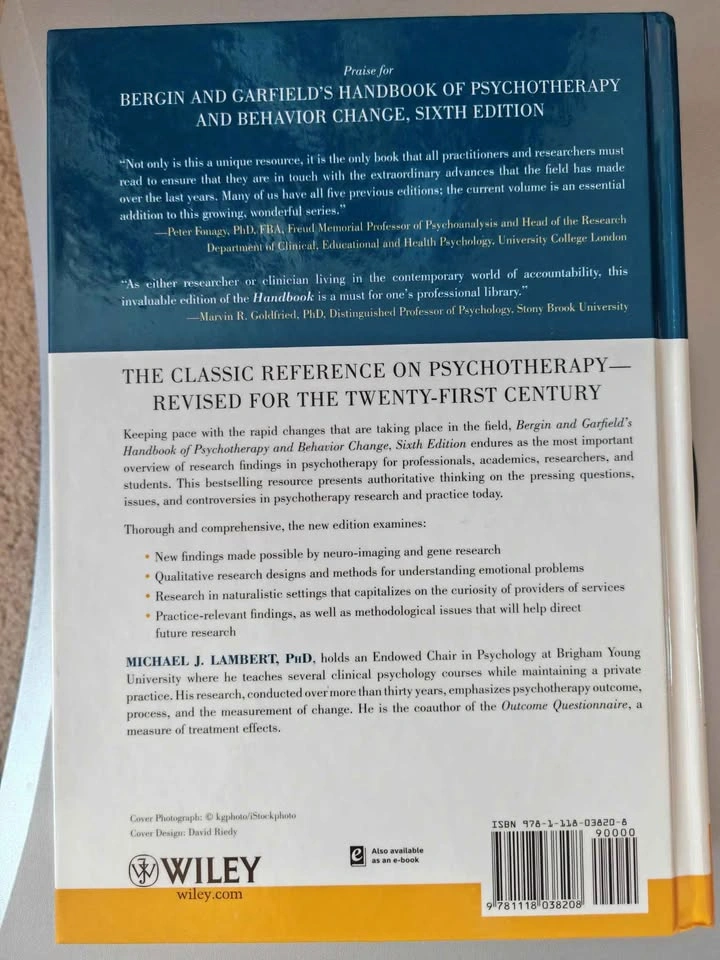 Handbook of Psychotherapy and Behavior Change - 6th edition - photo 4
