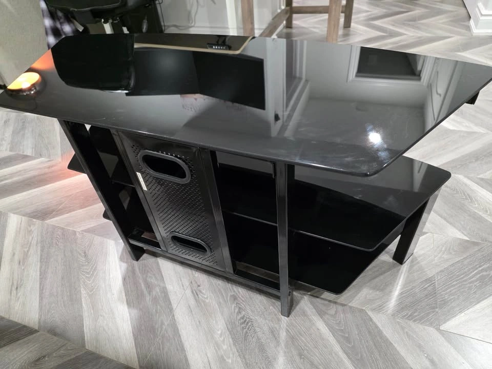 Tv stand/ table black glass heavy - photo 4