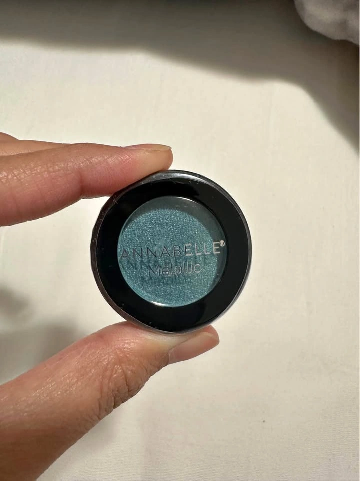 Annabelle Single Eyeshadow Metallic – Turquoise