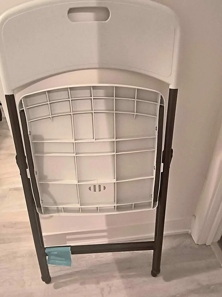 New portable folding chair thumbnail
