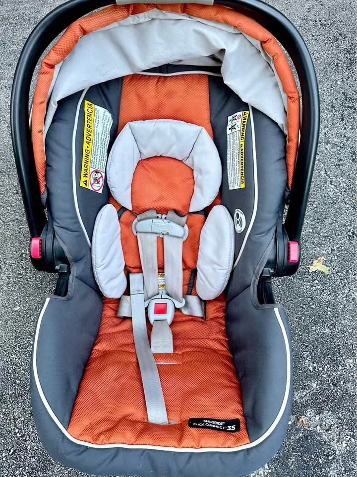 Graco SnugRide Click Connect 35 Infant Car Seat image indicator(2)