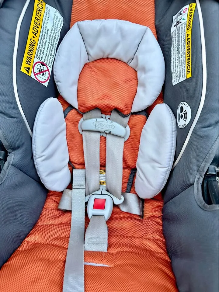 Graco SnugRide Click Connect 35 Infant Car Seat image indicator(3)