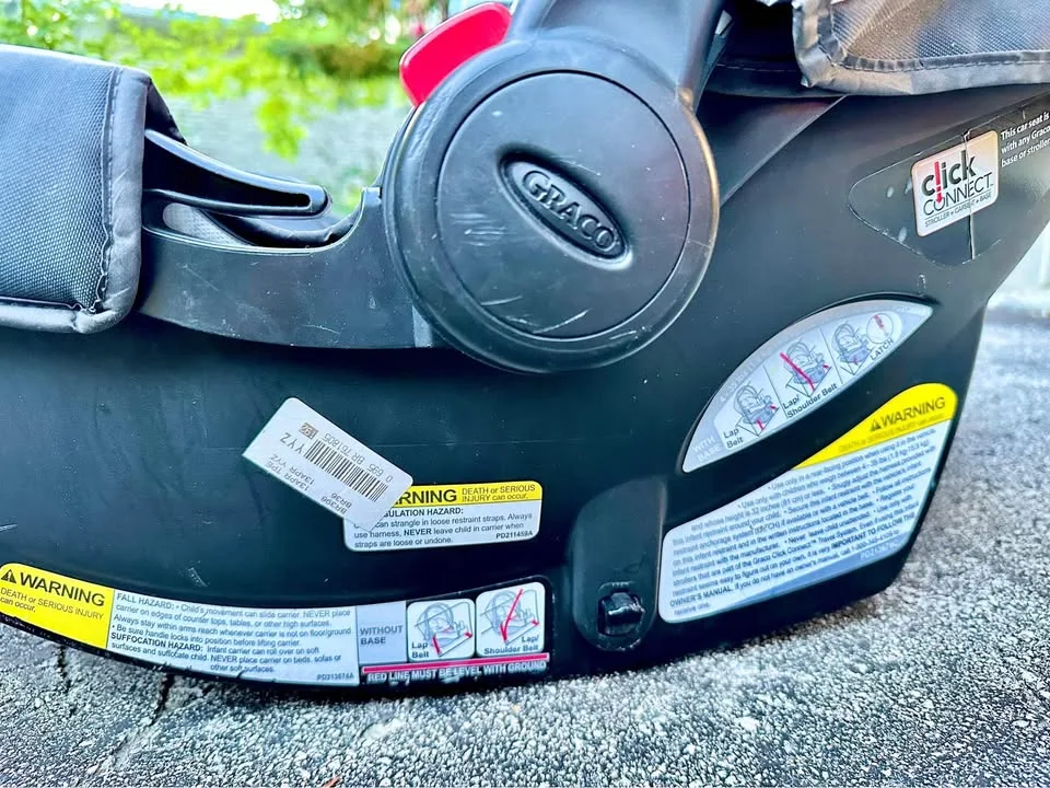 Graco SnugRide Click Connect 35 Infant Car Seat image indicator(5)