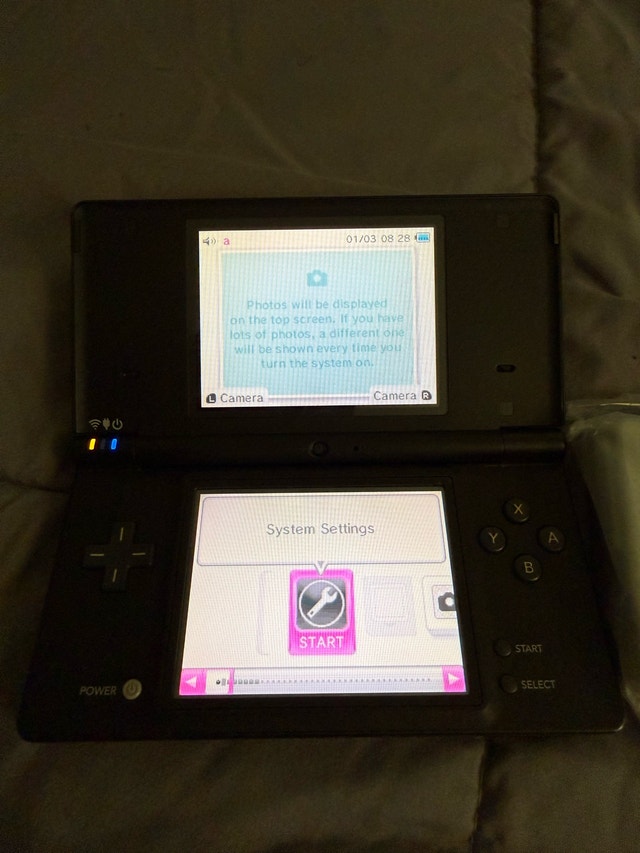 Nintendo DSi - photo 3