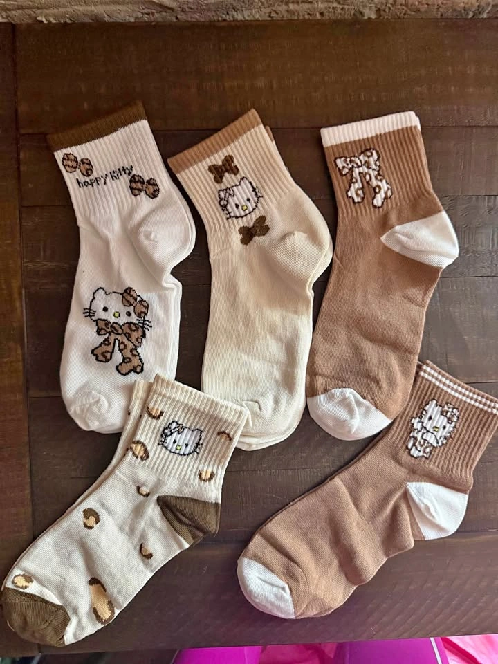 Hello Kitty Socks 5-Pack