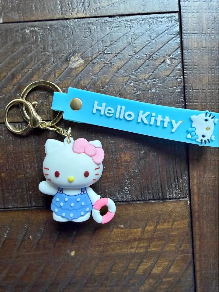 Hello Kitty keychain. New!