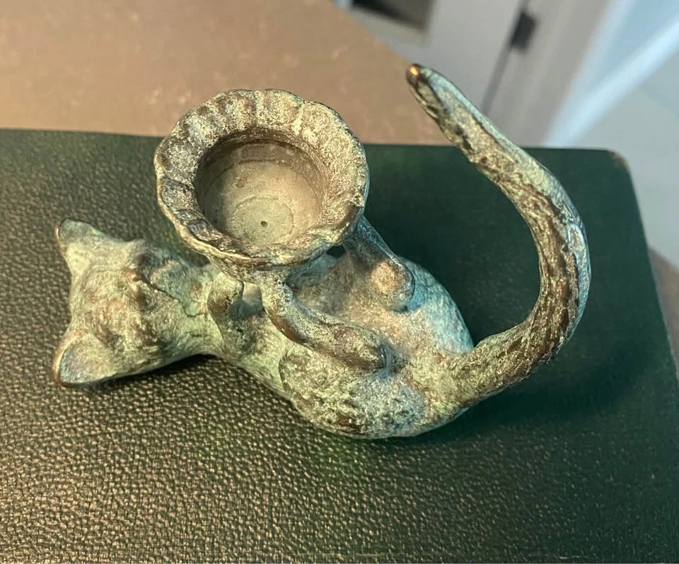 Vintage Art Deco Verdigris Cat Candle Holder - photo 3