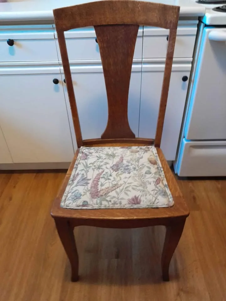 1920's Antique Dining room Chair