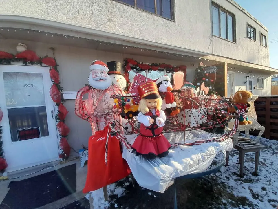 Outdoor Christmas Decorations Large Santa & Sleigh image indicator(7)