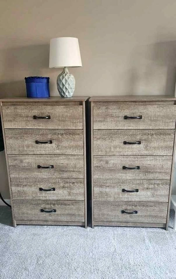 Set of 2 Rustic Gray 5-Drawer Chests