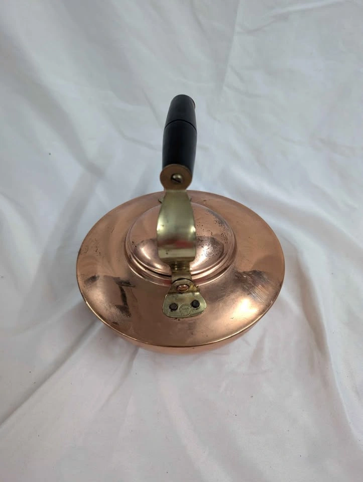 Vintage LAMINACO Copper Tea Kettle with Handle - photo 2