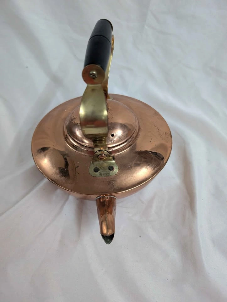 Vintage LAMINACO Copper Tea Kettle with Handle - photo 4