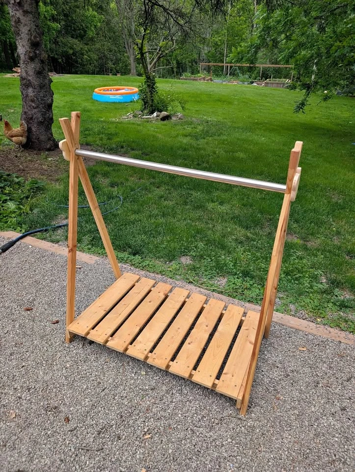 Montessori wood kids clothing rack