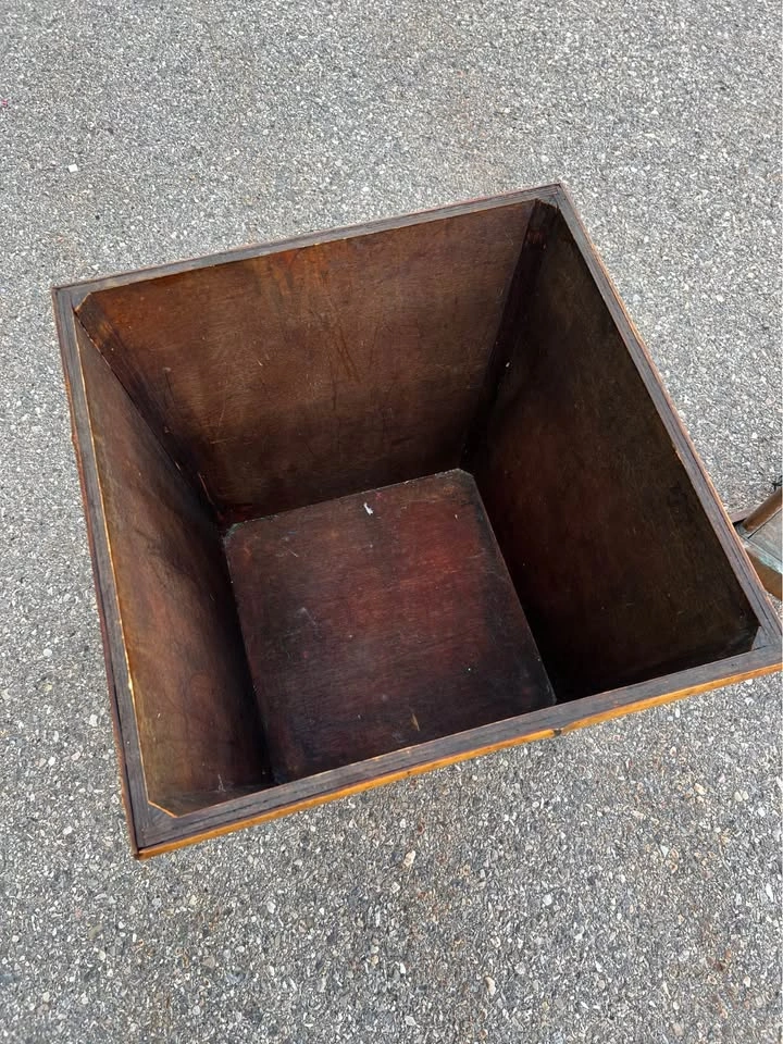 Large Wooden Chest/Storage Box - photo 3