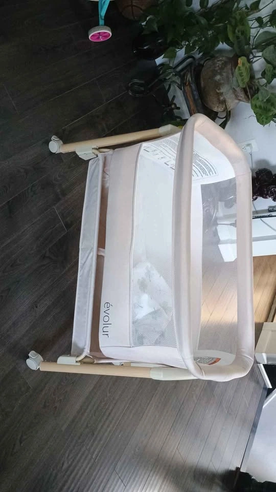 Baby Crib - photo 2
