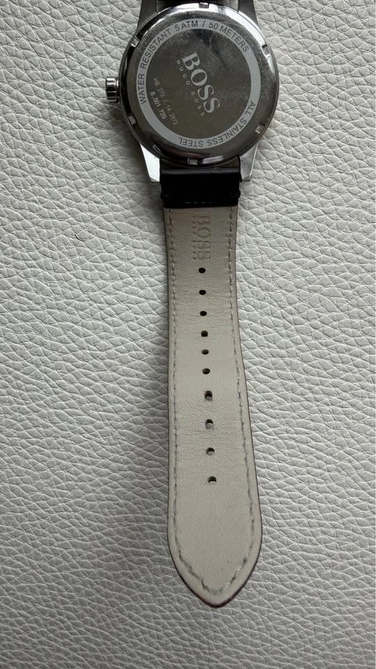 BOSS Hugo Boss "Pilot Edition" Watch – Black Dial & Original Lea - photo 3