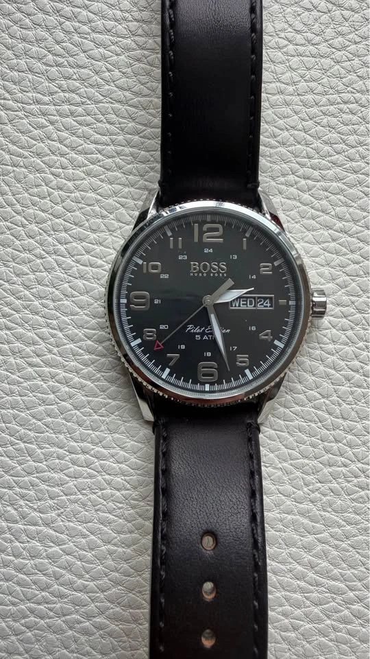 BOSS Hugo Boss "Pilot Edition" Watch – Black Dial & Original Lea - photo 4