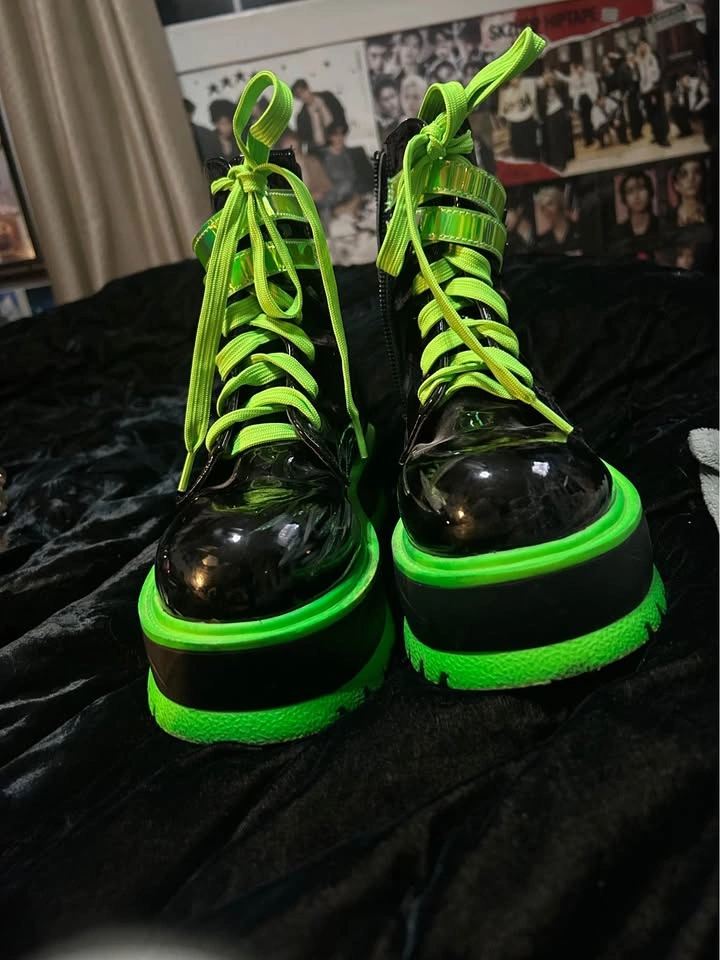 Demonia slacker 52 platform boots - photo 3