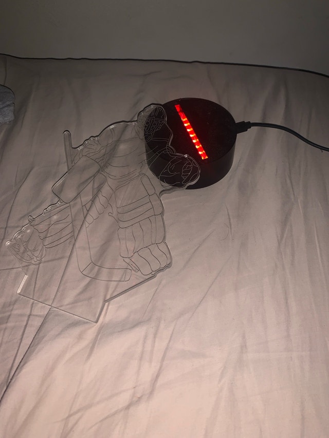 LED hockey goalie night light - photo 4