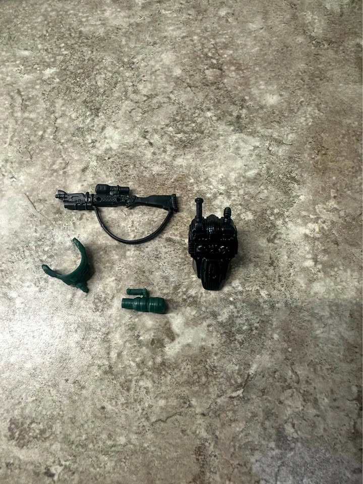 1989 GI Joe Night Viper accessories