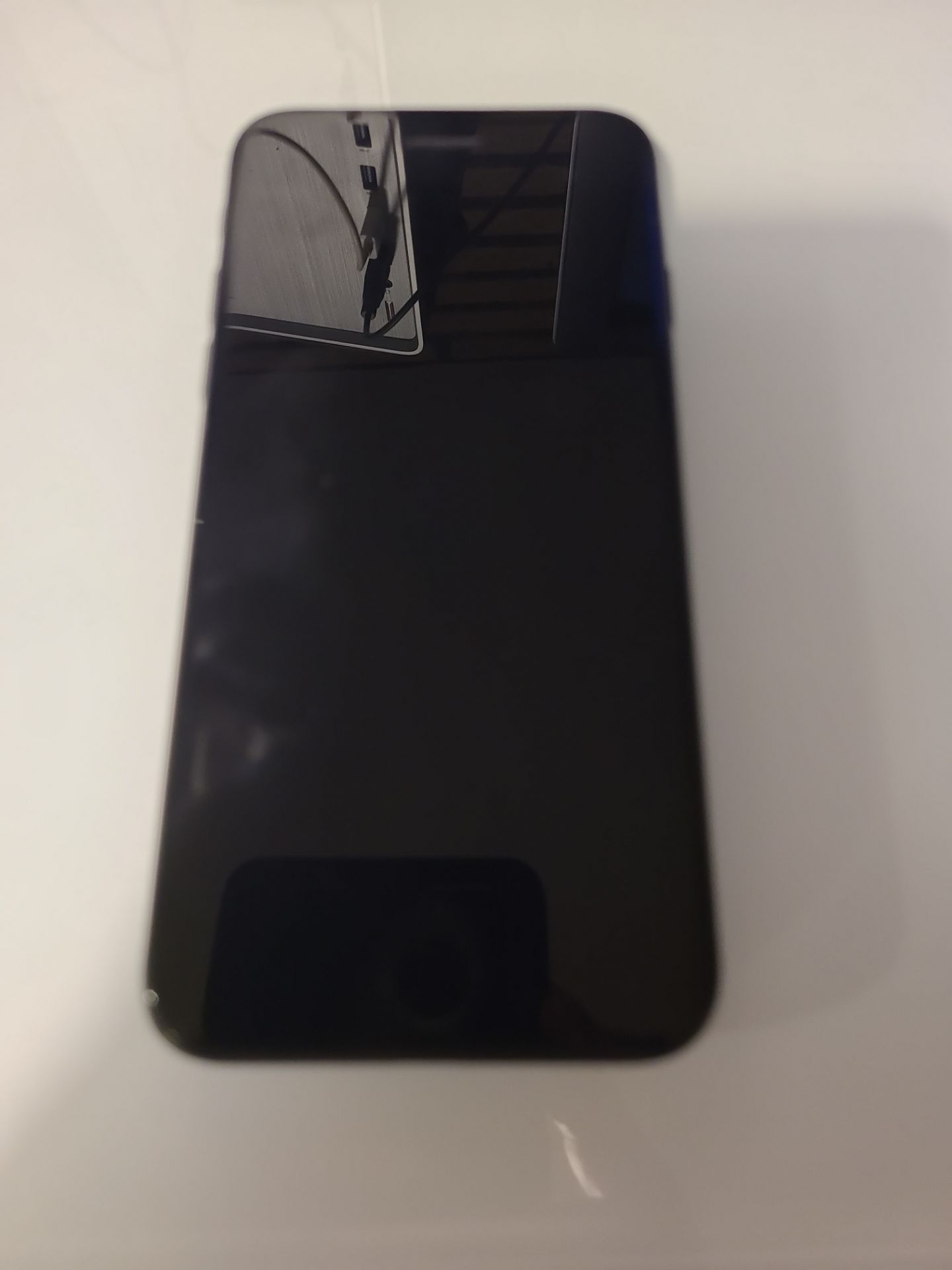 Lot 3 Apple iPhone White Black - photo 3