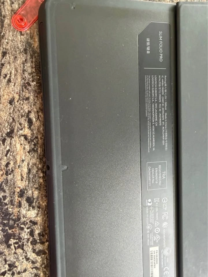 iPad Pro 12.9” (6th Gen) 256GB Wi-Fi & Cellular + Keyboard - photo 5